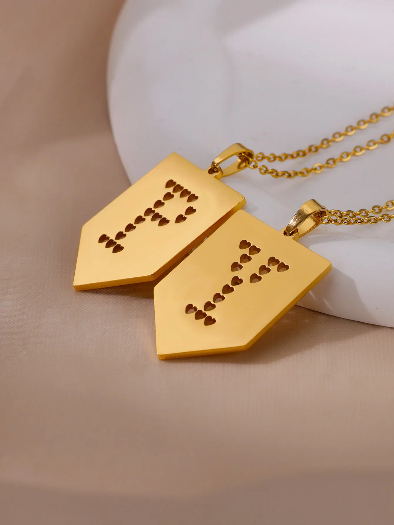 Gold Geometric Necklaces For Women