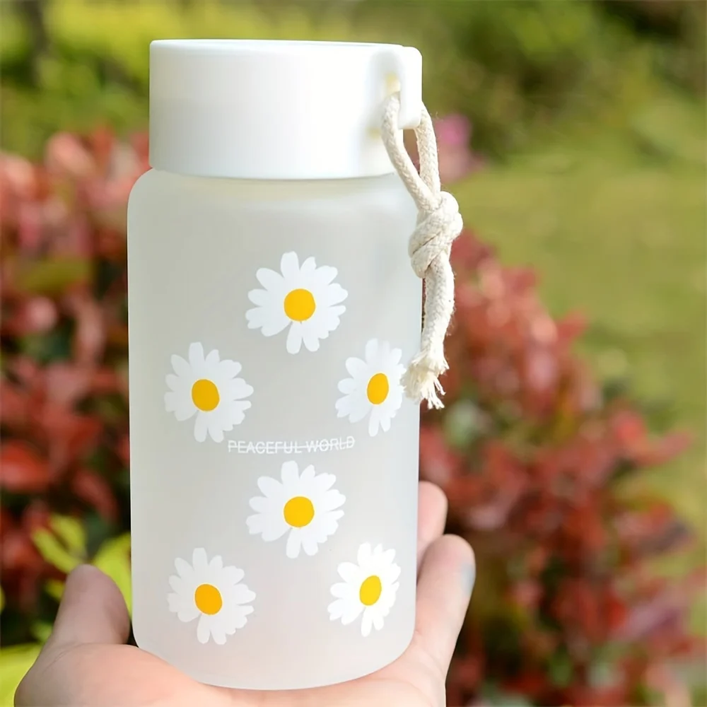 Small Daisy Frosted Plastic Water Cup BPA Free Creative Japanese-style Transparent Cup Portable Rope Handy Bottle for Travel Tea