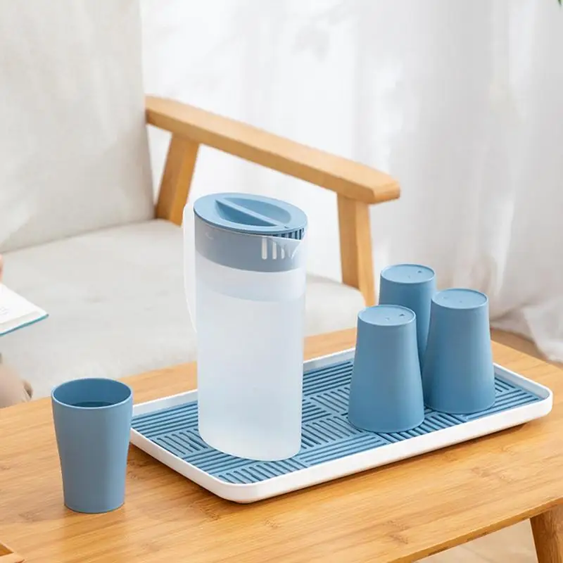 https://ae01.alicdn.com/kf/S65cfffd695c34dc89acc909ebd20aa5bl/Pitcher-With-Lid-Spout-And-Plastic-Water-Tea-Handle-Fridge-Drink-For-Lemonade-Iced-Cold-Carafe.jpg