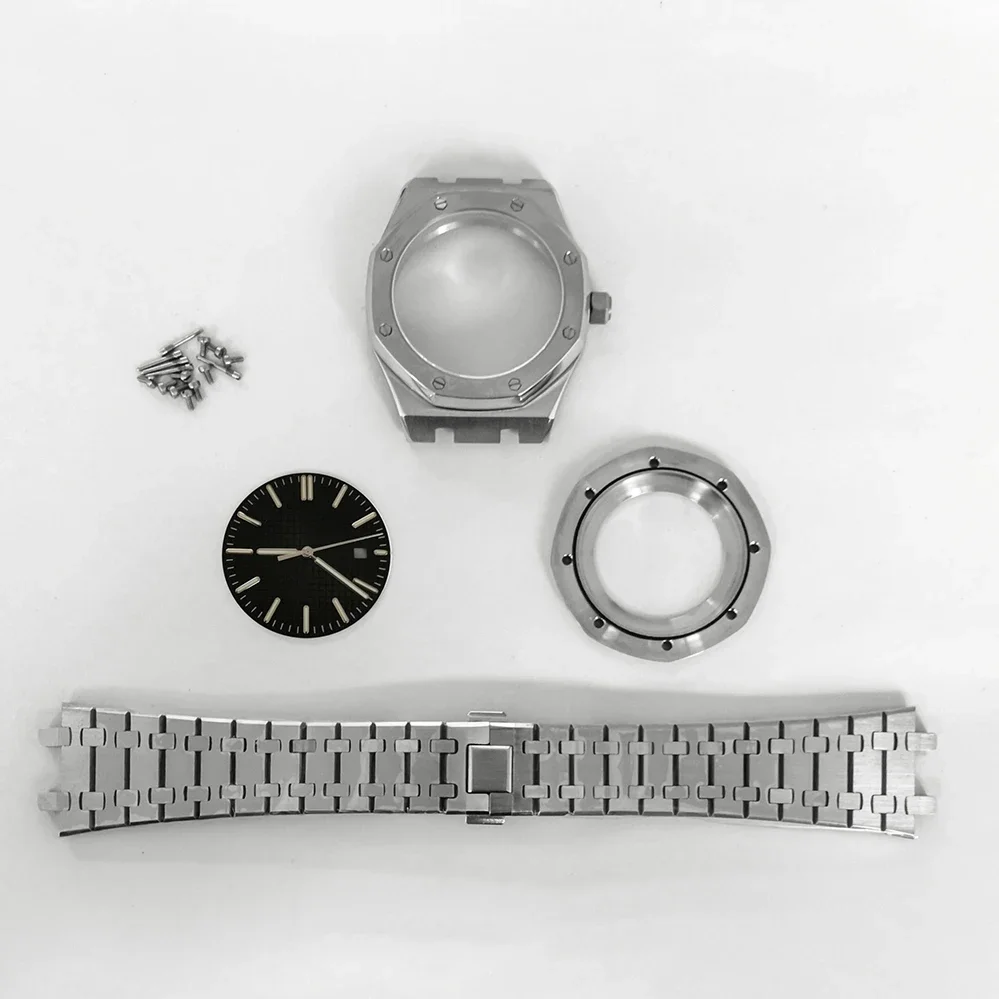 ̾ ũŻ η ƿ ð ̽   ̾, ũ 8215/2813 Ʈ ,   , 41mm