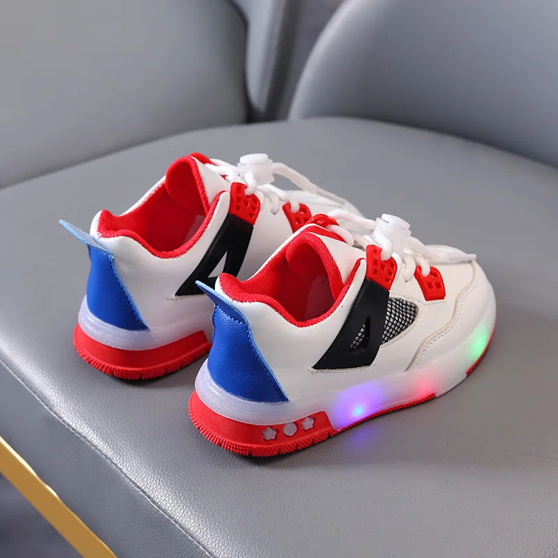 Hot Sales Fashion Four Seasons Baby shoes Casual LED Lighted Lovely Infant Tennis Classic Sports Lace Up Girls Boys Toddlers 5
