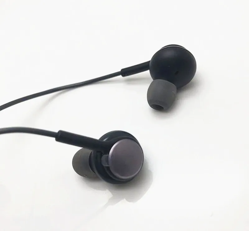 10-Pack High-Quality In-Ear Stereo Earphones with Mic