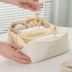 High - Capacity Portable Cosmetics Travel Bag - Stylish and Trendy Toiletries Organizer (White)