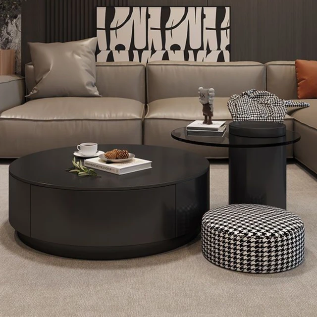 편리함과 세련됨이 조화를 이룬 모던 사이드 테이블