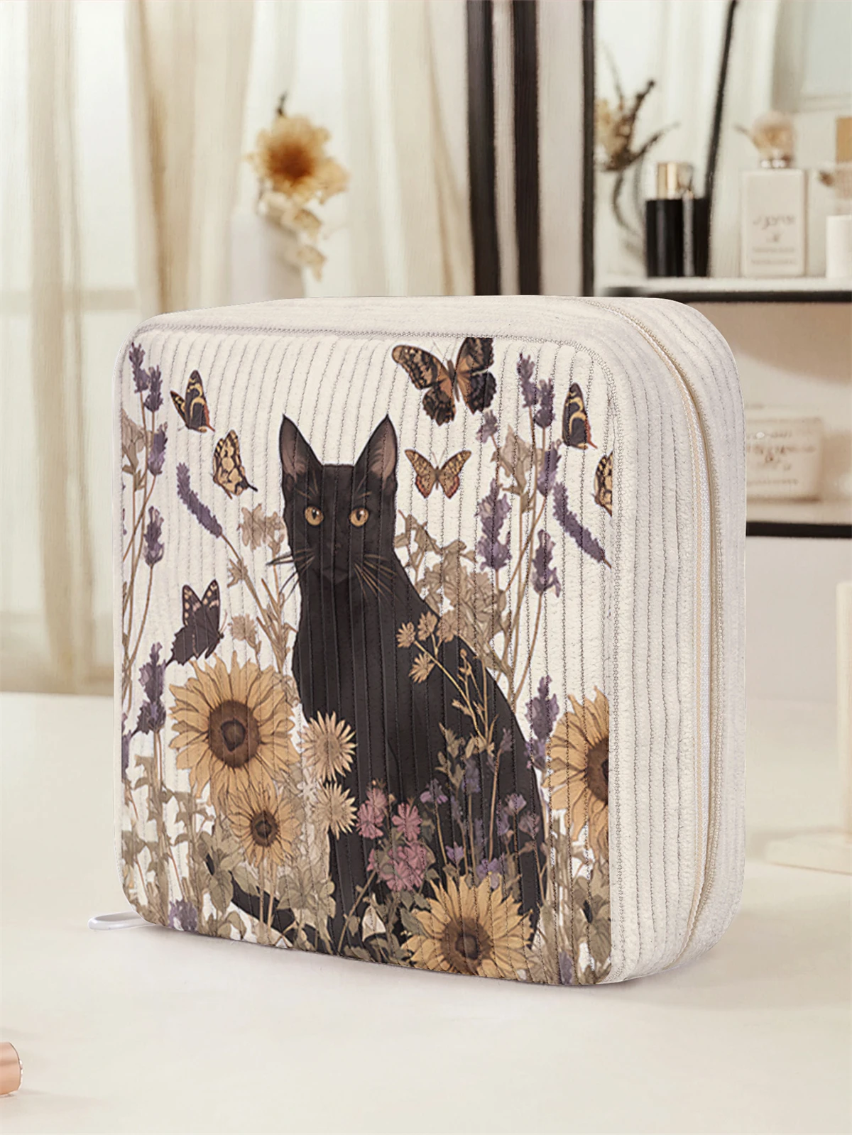 Cartoon cat pattern printed sanitary napkin storage bag, women's lightweight tissue bag, sanitary tissue bag