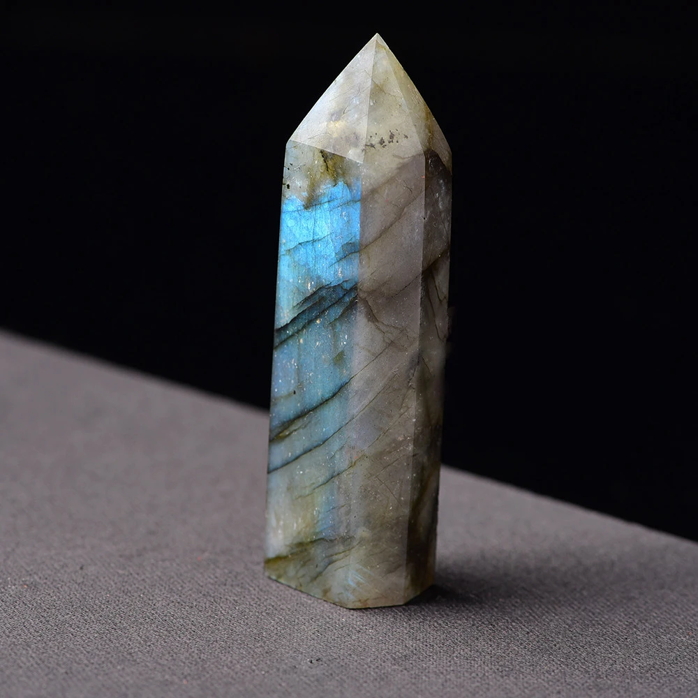 

Natural Flash Labradorite Stone Gem Crystal Column Moonstone Hexagonal Home Living Room Decoration Handicraft Ornaments