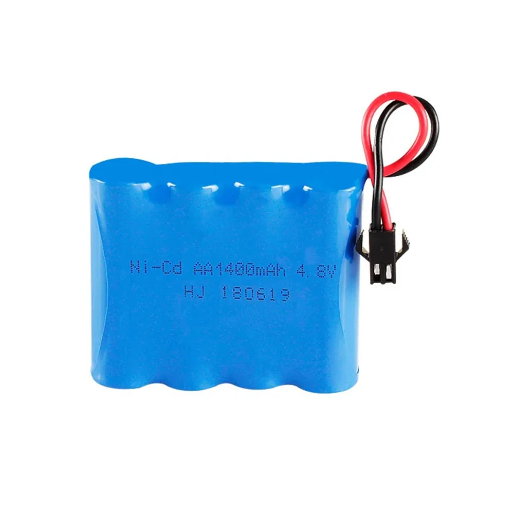 Trois batteries LiPo 1S de capacités 3000mAh, 3500mAh et 4500mAh alignées.