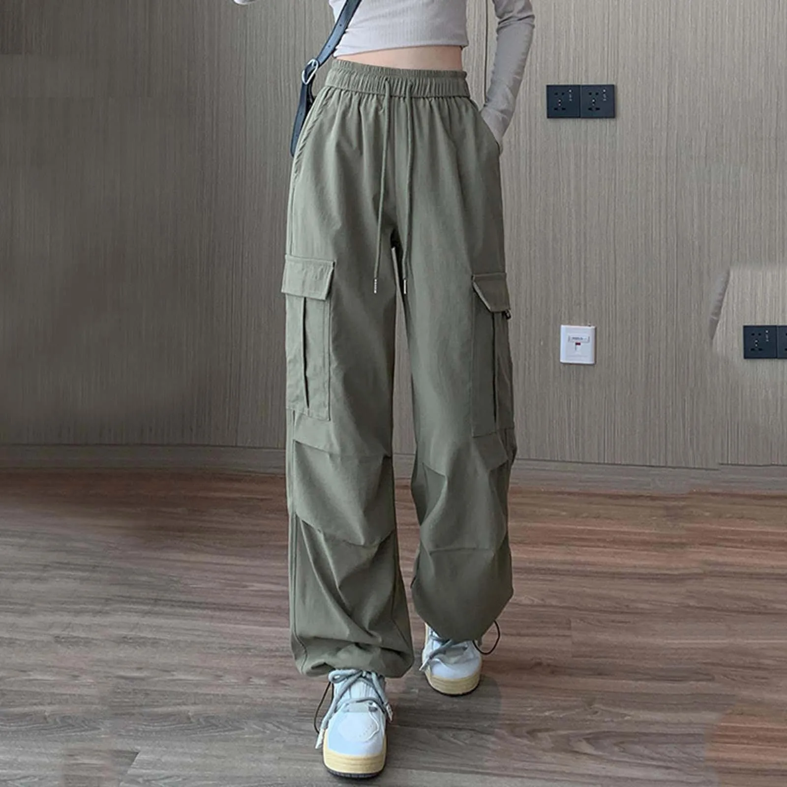 

Women's Casual Sweatpants Relaxed Fit Loose Clothes High Waist Drawstring Waist Plus Size Baggy Cargo Pants For Women Casual