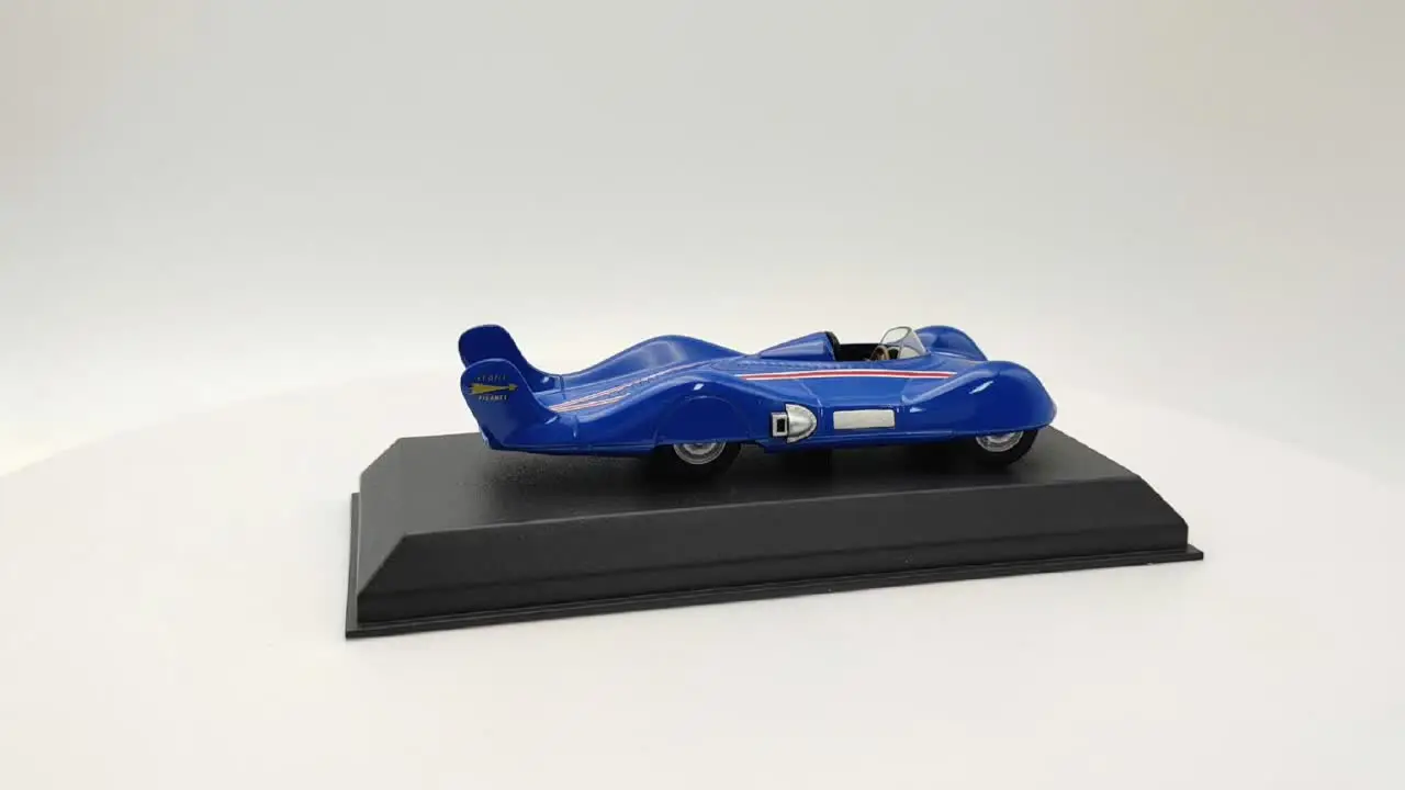 Diecast 1:43 Scale French Norev Renault Etoile Filante Alloy