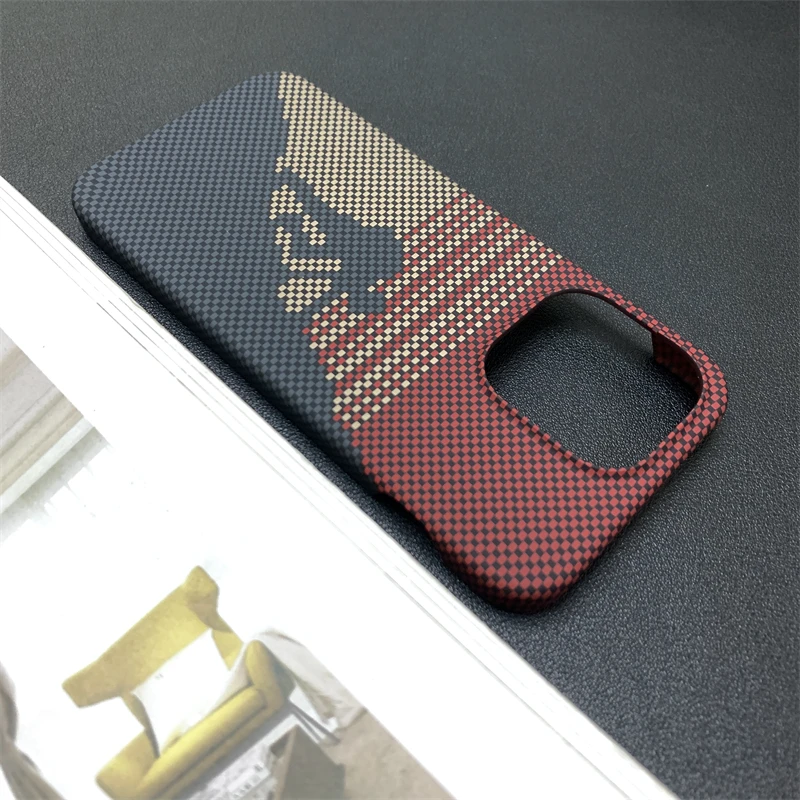 Sleek Carbon Fiber Texture Ultra-Thin Matte Case with Hard PC Bumper