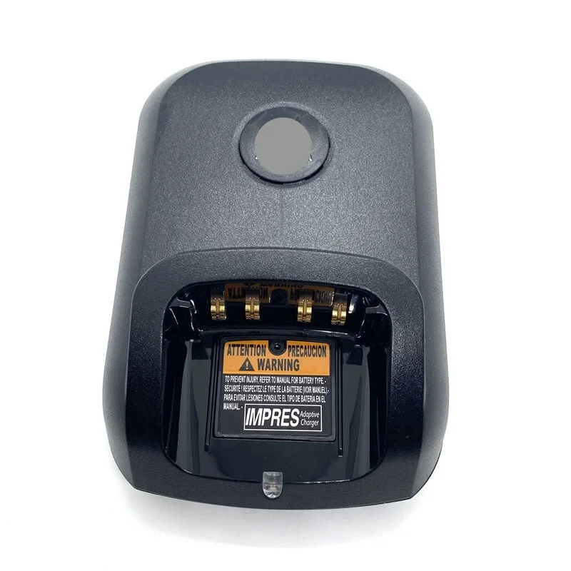 

Новое зарядное устройство WPLN4226A для портативной рации mototrbo