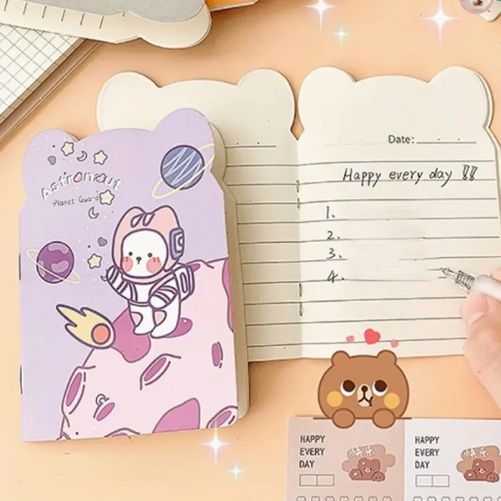 10 pz/pacco Notebook Portatili Kawaii Notebook Foderato Diario di Carta Mini Blocco Note Carino Piccolo Cartone Animato NoteBook Per Bambini