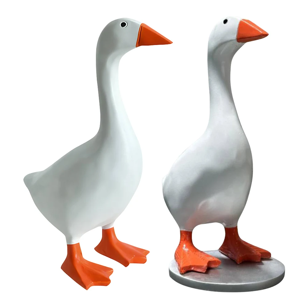Cute Duck Statue Key Hanger Resin Goose Duck Statue Sculpture Funny Office Desk Decor Housewarming Gifts for Women Men: 3 - 5 Days Free Delivery Only UK