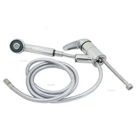 ห้องน้ําสปริงเกลอร์ท่อยืดหยุ่นมือถือหมุนได้ RV ดึงออกก๊อกน้ําฝักบัวร้อน/เย็นเต้าเสียบสําหรับคาราวานเรือ motorhome 1