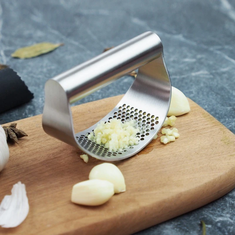 Description Picture 5 of itemManual Garlic Press Stainless Steel Garlic Mincer Fruit Vegetable Garlic Crusher Kitchen Accessories Manual Food Processors