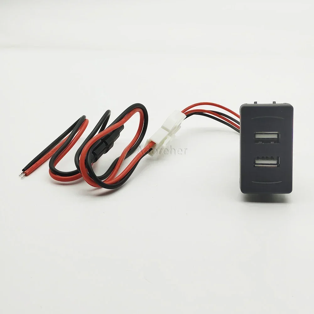 Dual USB 12V Ladebuchse Blaue Beleuchtung Auto Ladegerät T4 T4 USB-Ladegerät Für Volkswagen Transporter T4, OEM-Stil, Blau Einbausteckdose Für T4