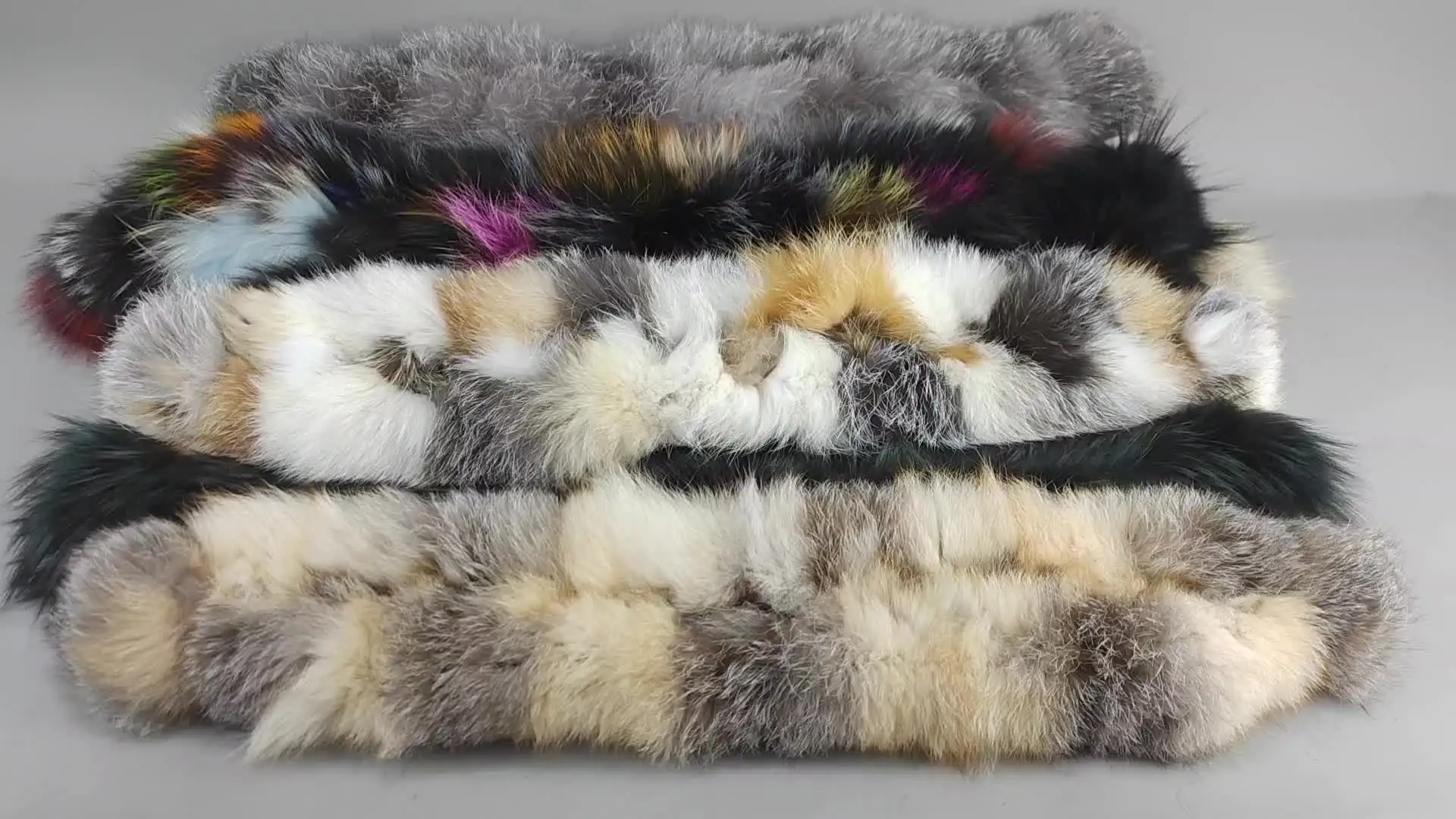 Женские черные лисьи шарфы