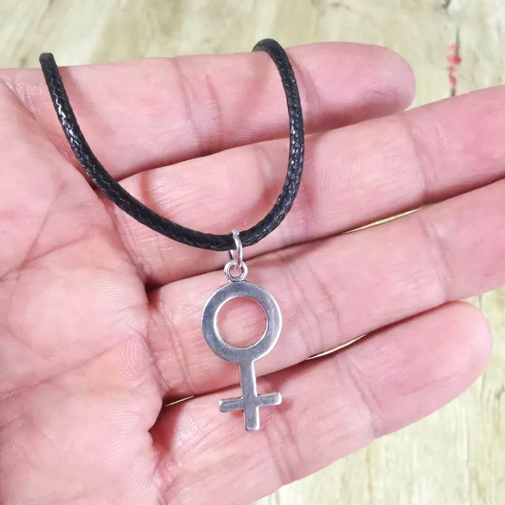 Feminist Venus Necklaces For Women Men 