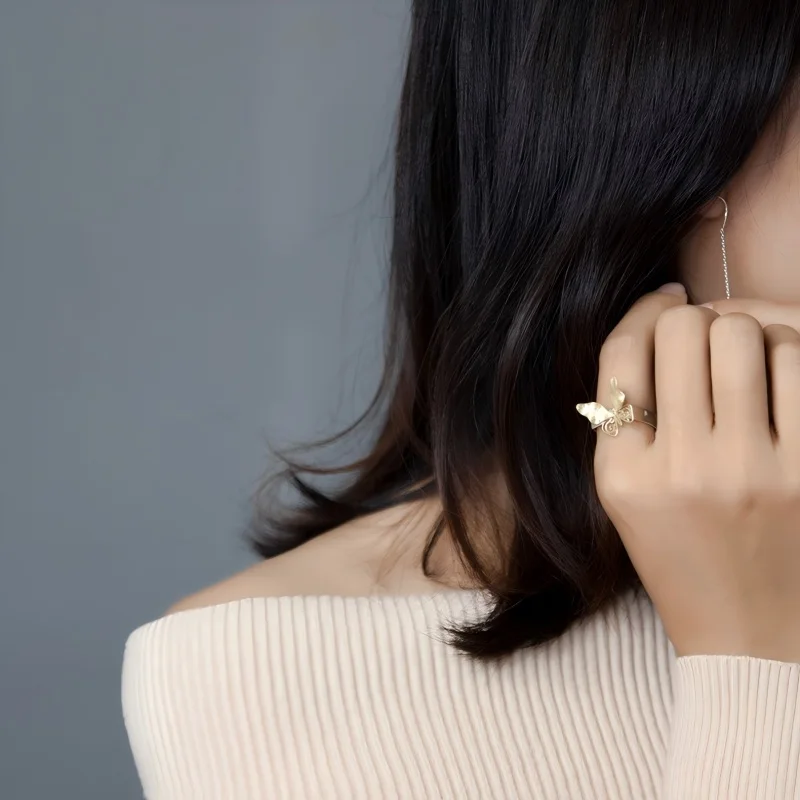 Silver Vintage Hollowed-out Butterfly Ring