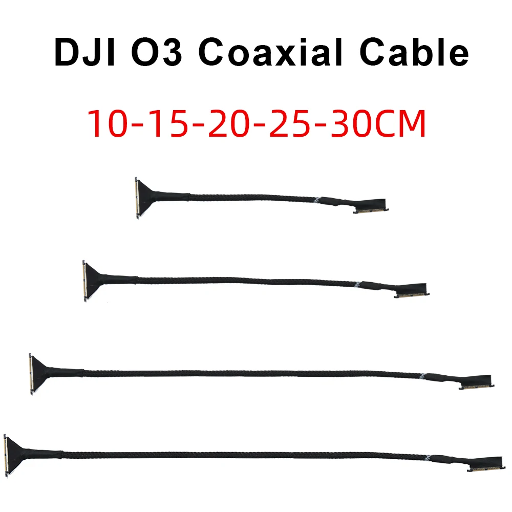 Gros plan sur le câble coaxial O3 pour DJI FPV, longueur 10 cm, connecteurs SMA mâles.