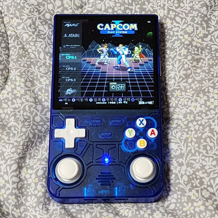 R36 ULTRA photo review