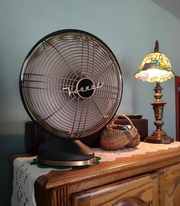 Silver Swan Alchemy Oscillating Vintage Fan Gunmetal, Medium luxury finishes rightly sized perfectly equipped oscillating action 2