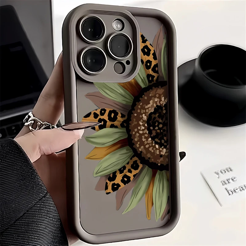 Sunflower Pattern Silicone Phone Case – Cute Floral Design Cover