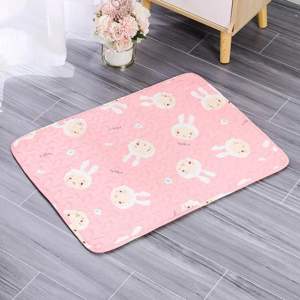 Pet Cooling Mat For Dogs And Cats Breathable Summer Pet Bed Cover_voghion.com