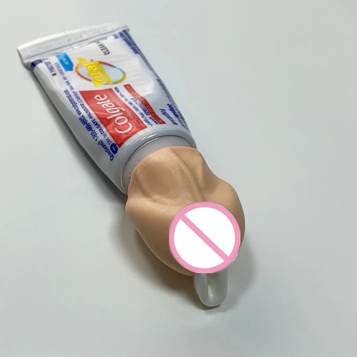 Spoof toothpaste cover Penis Toothpaste Topper Household Toothpaste