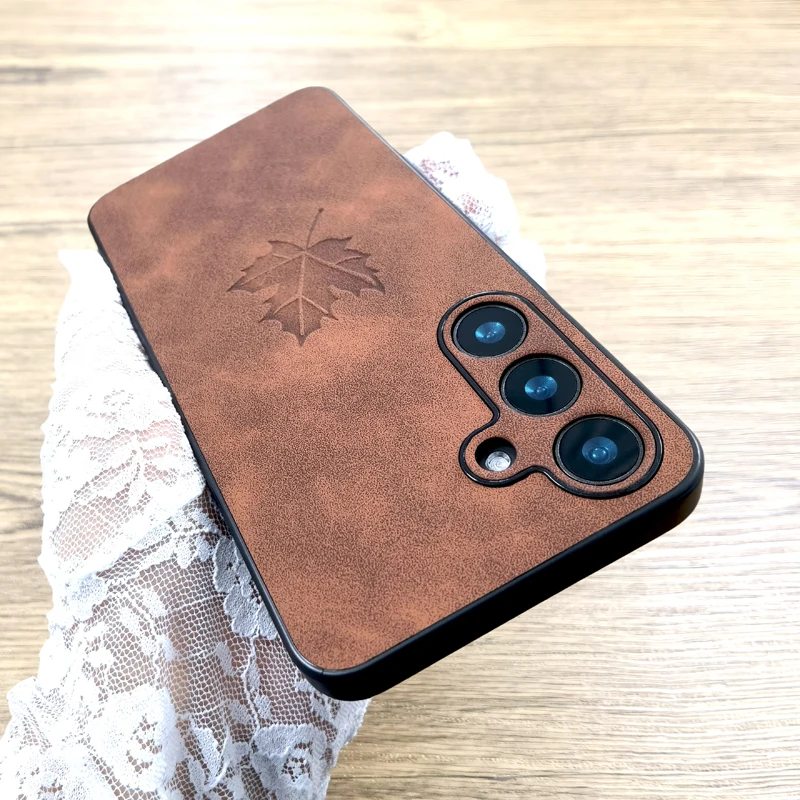 Premium Retro Leather Phone Case - Elegant and Durable Protection
