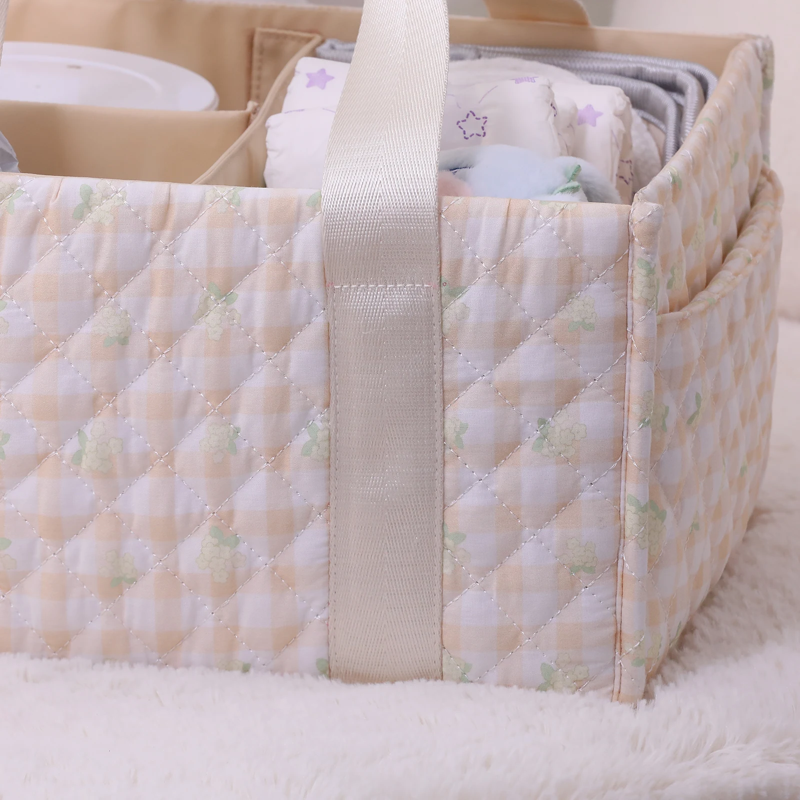 손잡이가 있는  필수품 정리함, 대형 누빔 보육용품 수납 바구니(분리형 칸막이 포함), 베이비샤워 선물