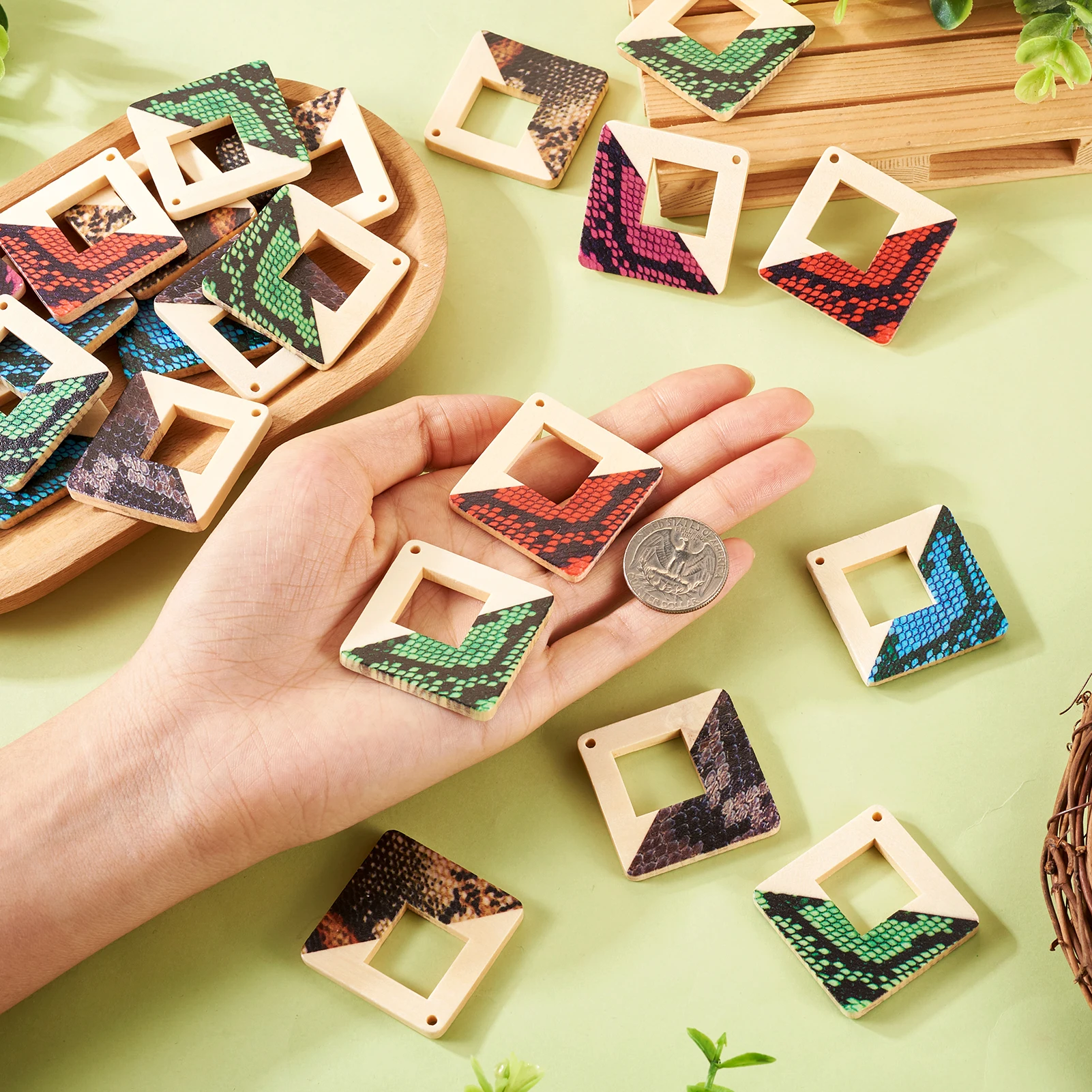 36Pcs Painted Wood Big Pendants Double-Sided Leopard Print Rhombus Charm for DIY Dangle Earrings Jewelry Making