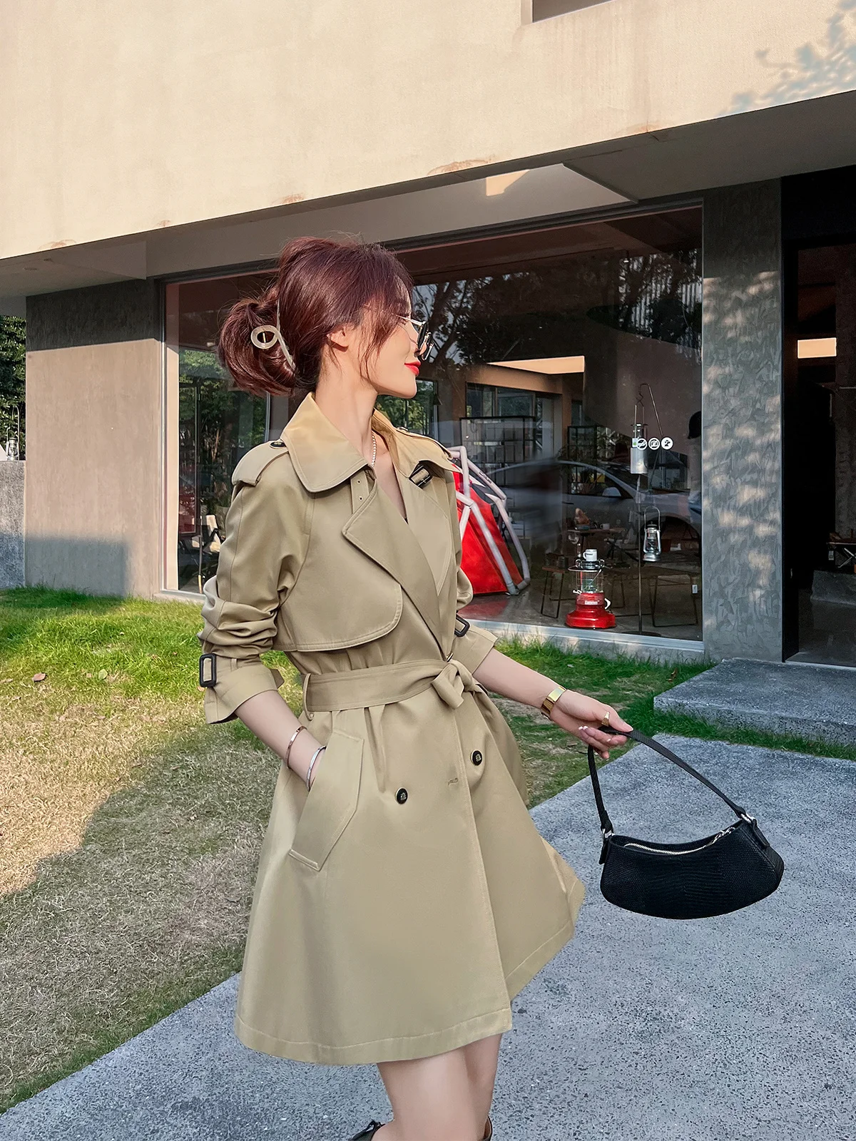 

Windbreaker coat for women, small stature, spring and autumn 2023 new popular mid length British style high-end temperament coat