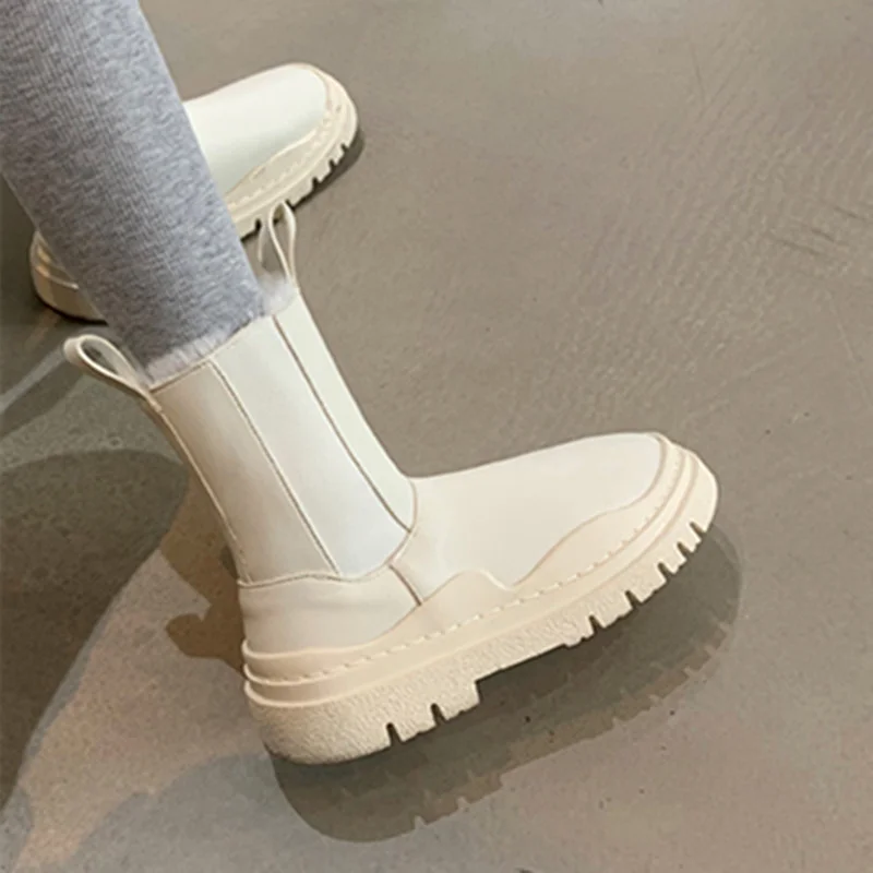 2024 New Autumn and Winter Chelsea Boots Women's Ankle Boots Lined with Plush Warm Waterproof Thick-soled Snow Boots Plus Size