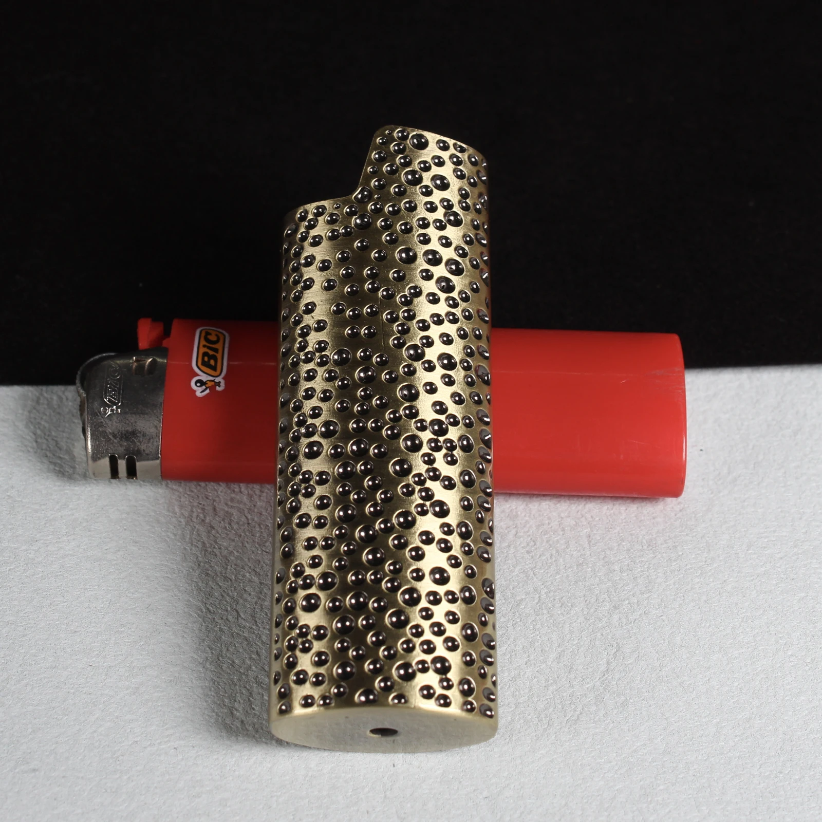Metal Armor Meteorite Crater J6 Lighter Case Sleeve Holder For Bic Classic  Size Lighter Cover Holder - Cigarette Accessories - AliExpress