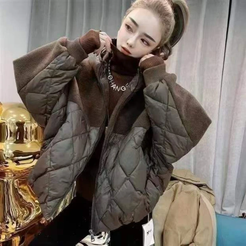 Женская короткая парка с рукавом летучая мышь