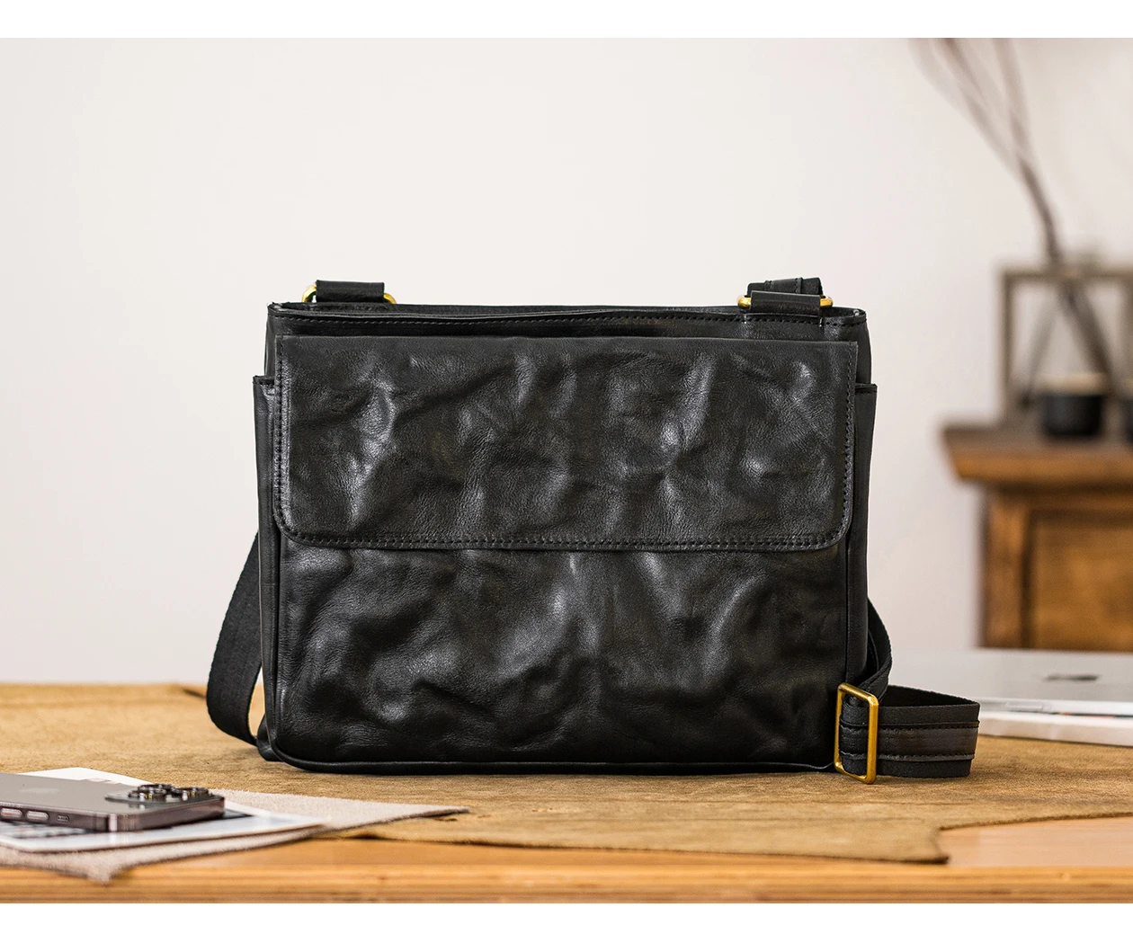 PNDME lässige Vintage-Umhängetasche aus hochwertigem Echtleder für Herren, Outdoor-Reisetasche, luxuriöse Pendler-Umhängetasche aus Rindsleder – Detail 22