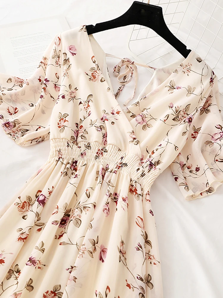 Vestido floral de verão para mulher Senhoras/pescoço ajustável Cintura,  mangas curtas, finas e casuais, vestidos e saias para mulher - China Vestido  e vestido de mulheres preço