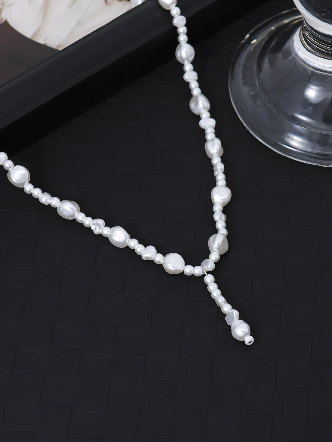 Baroque Pearl Y-Shaped Necklace Collarbone Chain Women