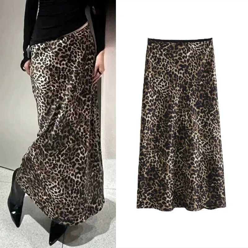 

TRAF 2024 Vintage Leopard Midi Skirt For Women Chic High Wasit Animal Print Skirts Female Casual Elastic Waist Pleat Skirts New
