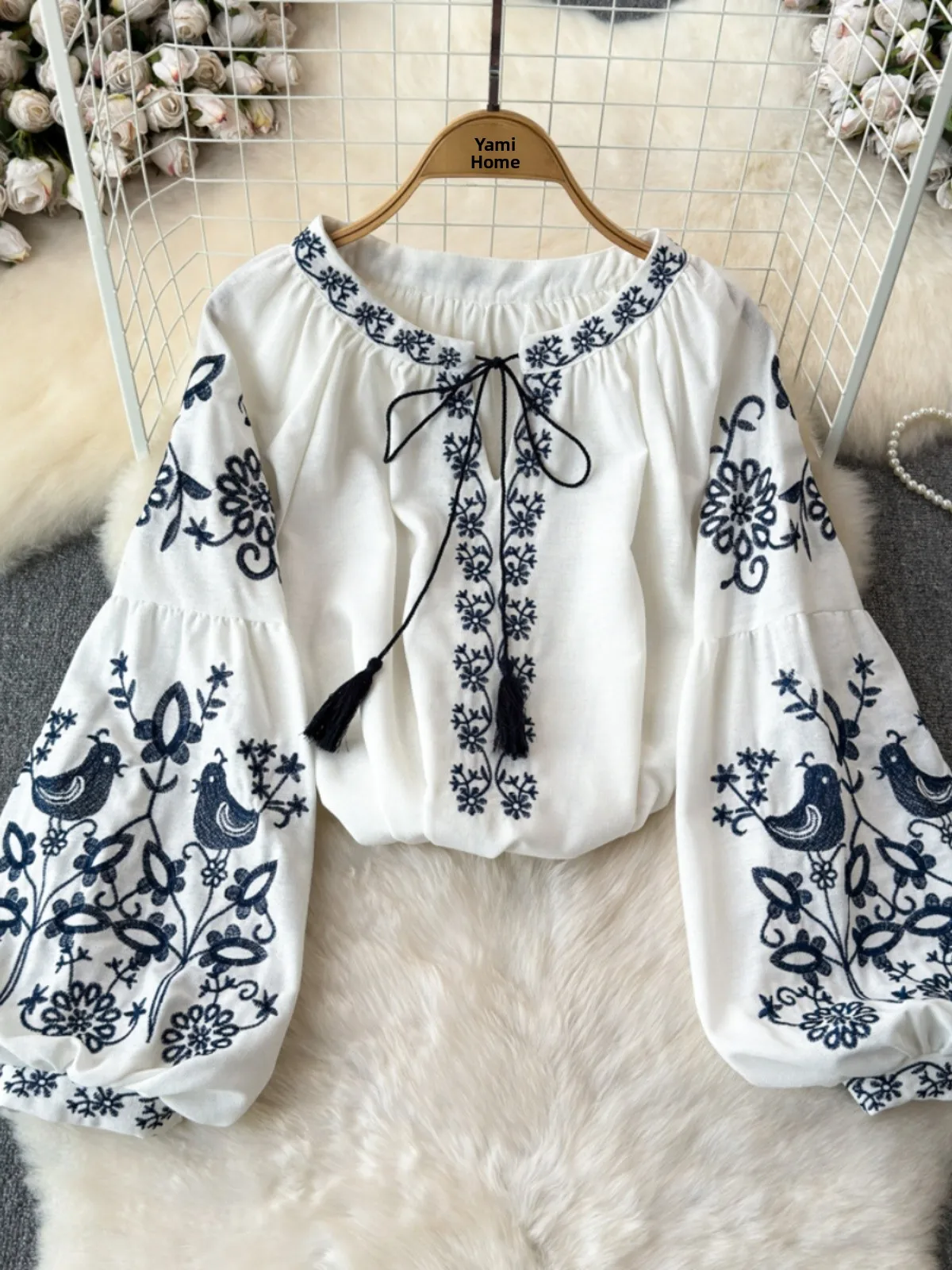 849616-484afe.jpg Retro Ethnic Sle Long Sve round Ne Loose irt Women's Doll Top Commute Sle Korean Version Embroidered Faionable - Image 1