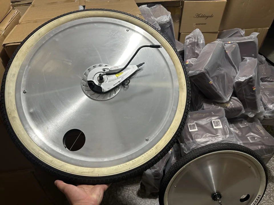 ドッペルギャンガー ディスク ホイールカバー 白 26インチ custom_4.jpg