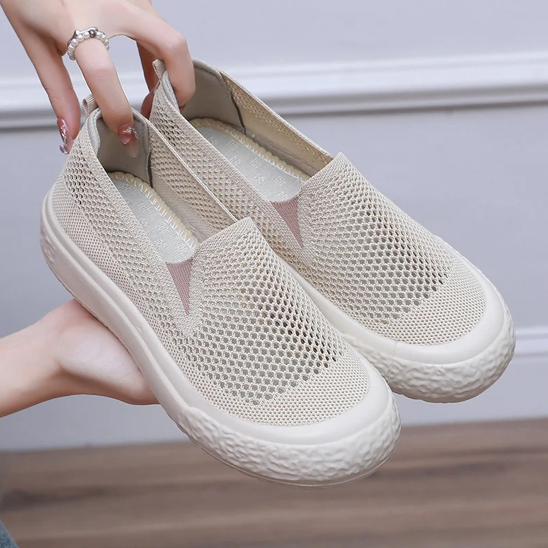 2024 New designer mesh loafers woman odorless shoes orthopedic flats women's breathable slip on lazy shoes female driving flats