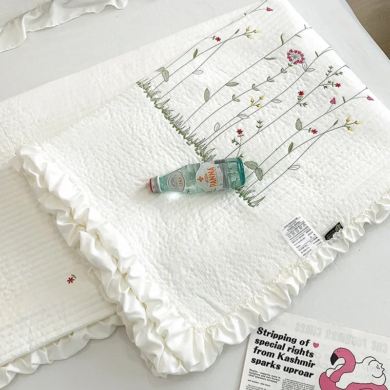 Fresh Flower Embroidered Summer Quilt Set 4/3/1 Pcs Ruffled Quilted Machine Washable Lightweight Comforter Duvet