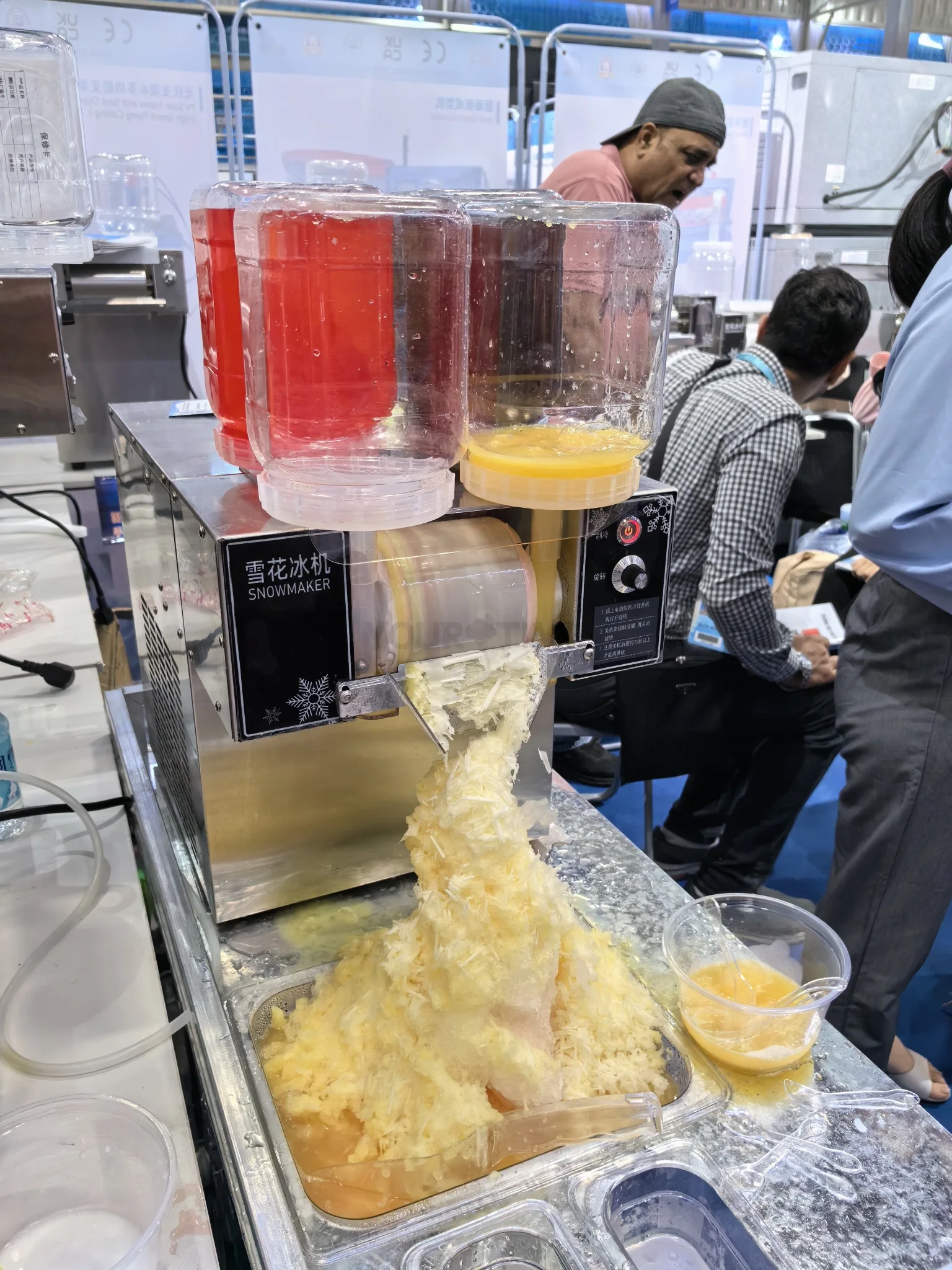 Description Picture 2 of itemMvckyi Automatic Korean Bingsu Machine Snow Ice Maker Snow Flake Ice Shaver Machine Milk Snow Flakes Ice Cream Shaver Maker