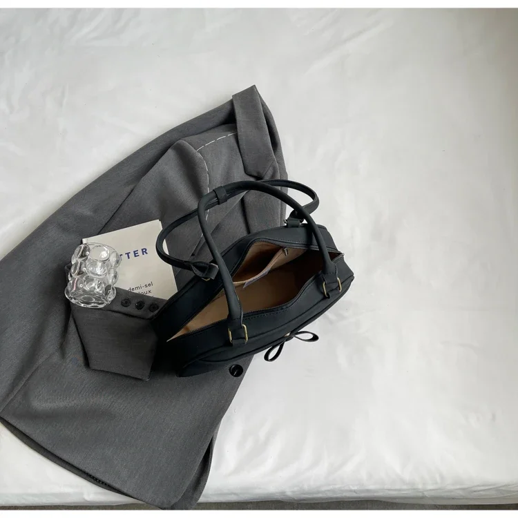 Elegant Women's Colourful Pu Leather Shoulder Bag For Daily Use_voghion.com