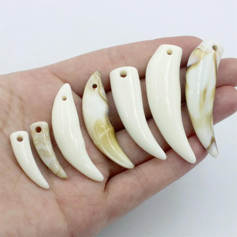 20pcs/30pcs/100pcs Ivory Horn Pendants For Jewelry Making Acrylic Wolf Teeth Charms Pendant Resin Beads DIY Jewelry Accessorie