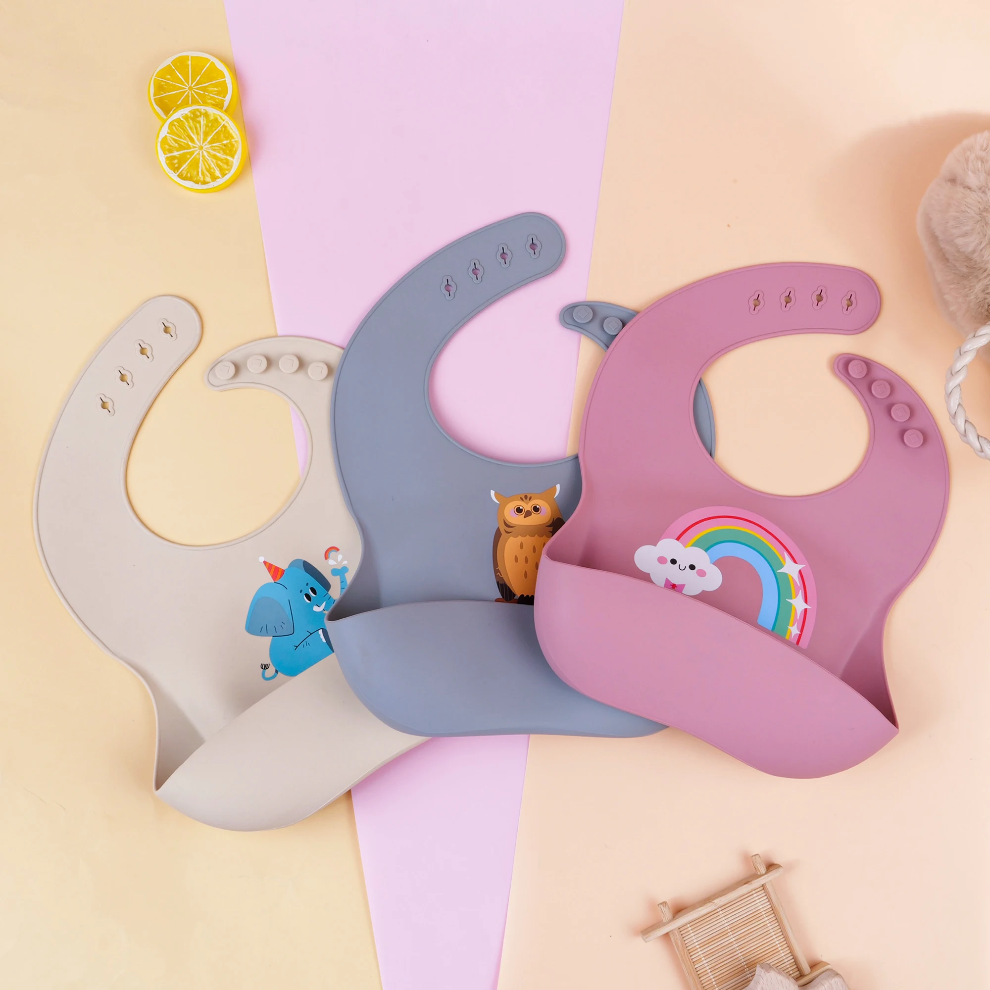 TYRY.HU 5pcs Baby Silicone Meal Bowl Bib Fork Spoon Set Baby Feeding Tray Bowl Set Bisphenol A Free Gift for Baby Feeding set 5