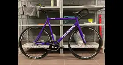 Гоночный велосипед TSUNAMI