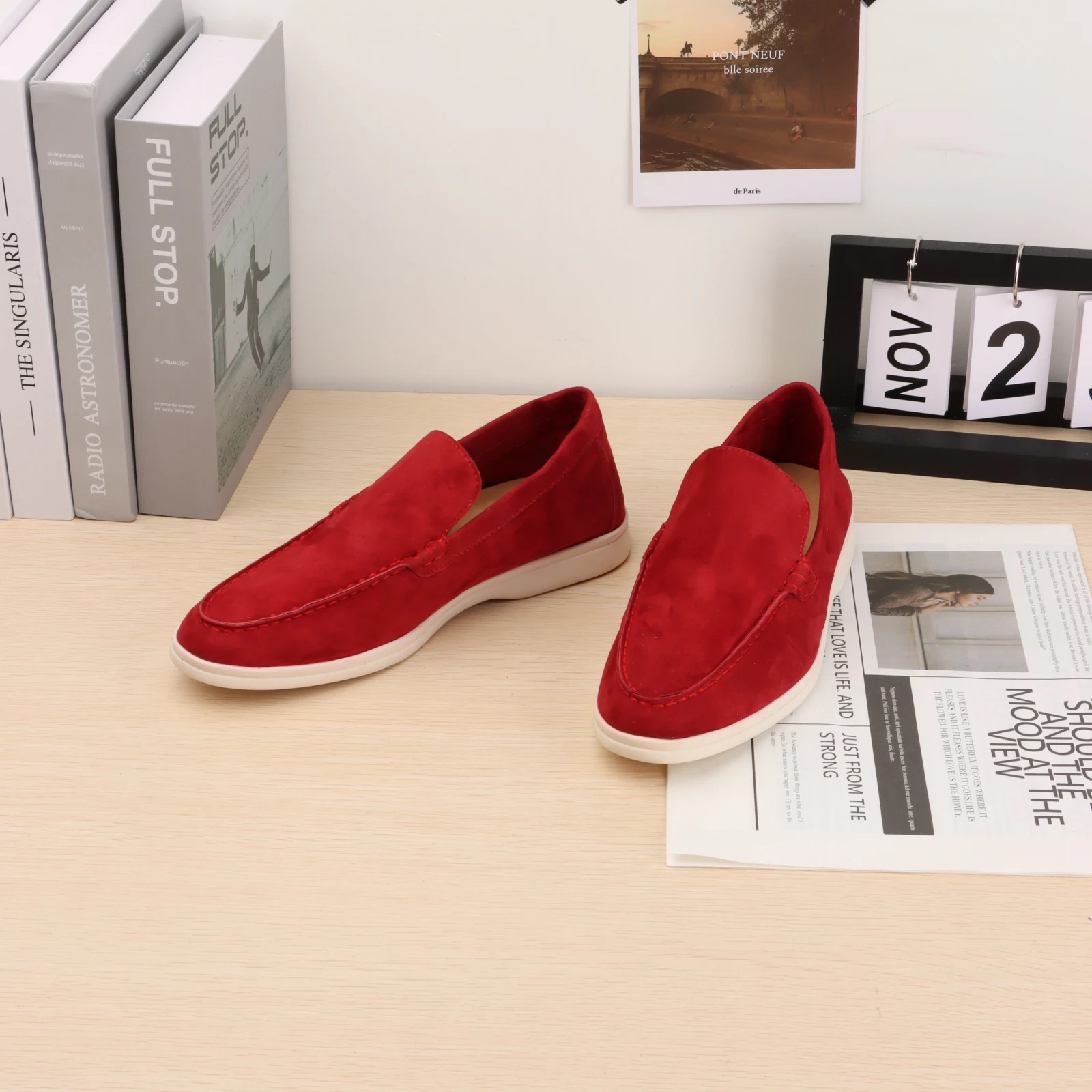 

Loafers men's flat shoes new casual one pedal shoes, women's sports shoes soft comfortable leather walking shoes